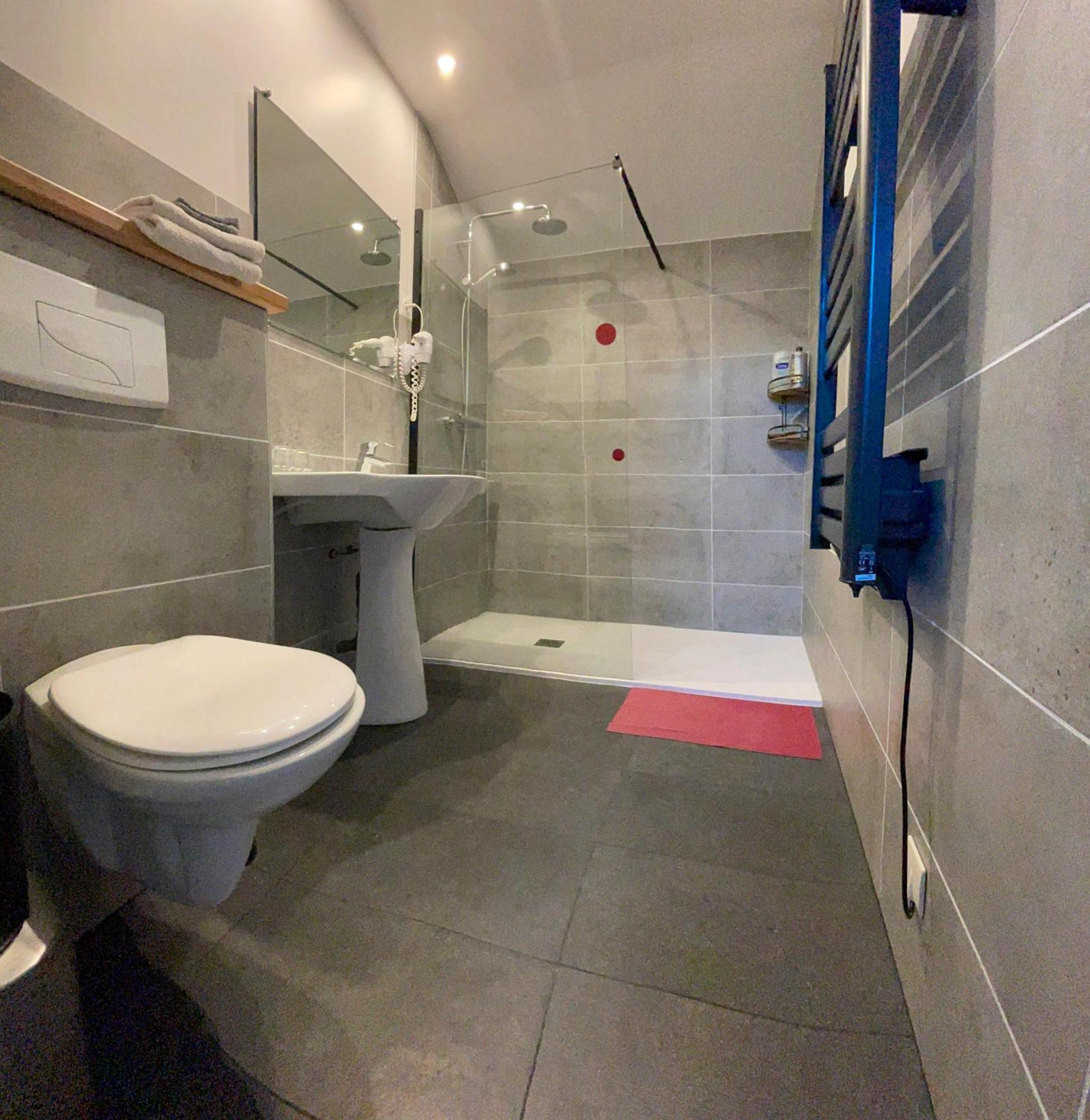 Ferme Robin Bed & Breakfast Marsaz Luaran gambar